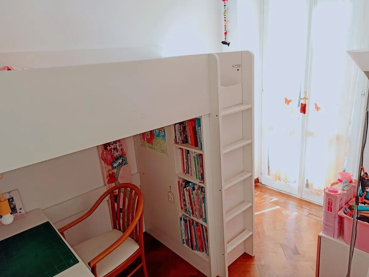 Apartment Appartamento Fiore Rome