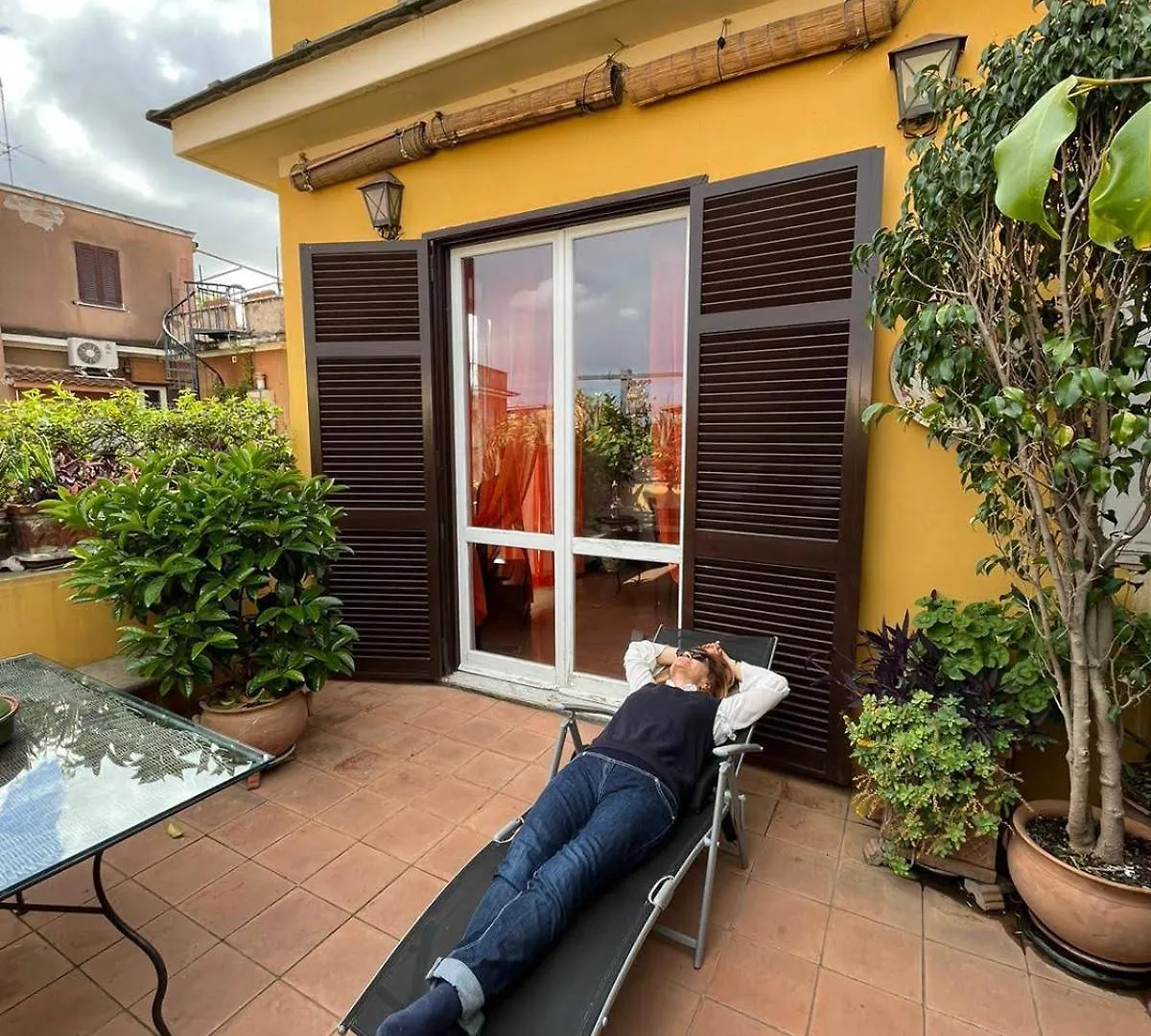 Apartment Appartamento Fiore Rome